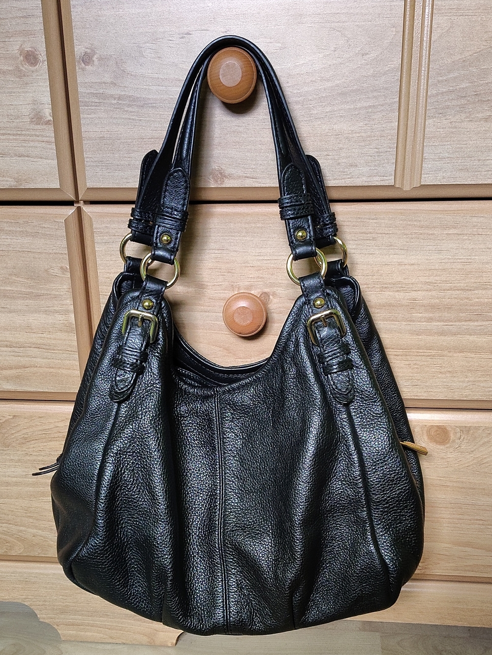 Danier Leather Classic Black Genuine Leather Hobo Bag